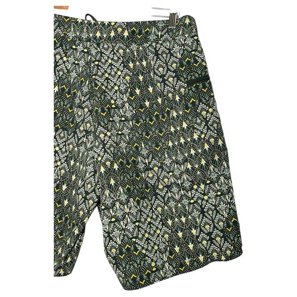 Patagonia Board Shorts Mens 36 Green Wavefarer Geometric Preppy Classic 66556 - Picture 11 of 13